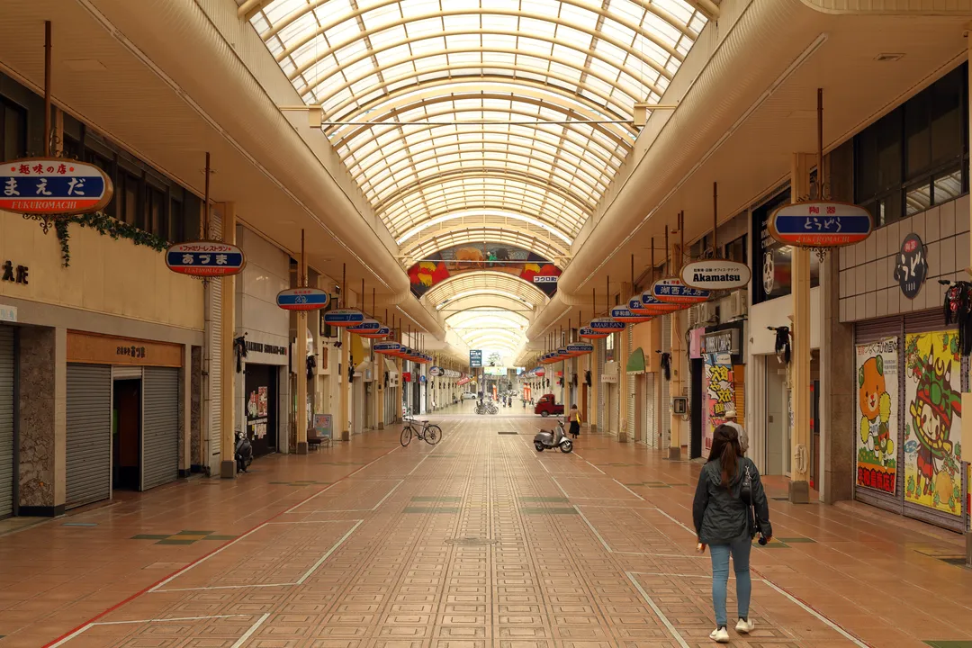 Inside the shopping street in Uwajima