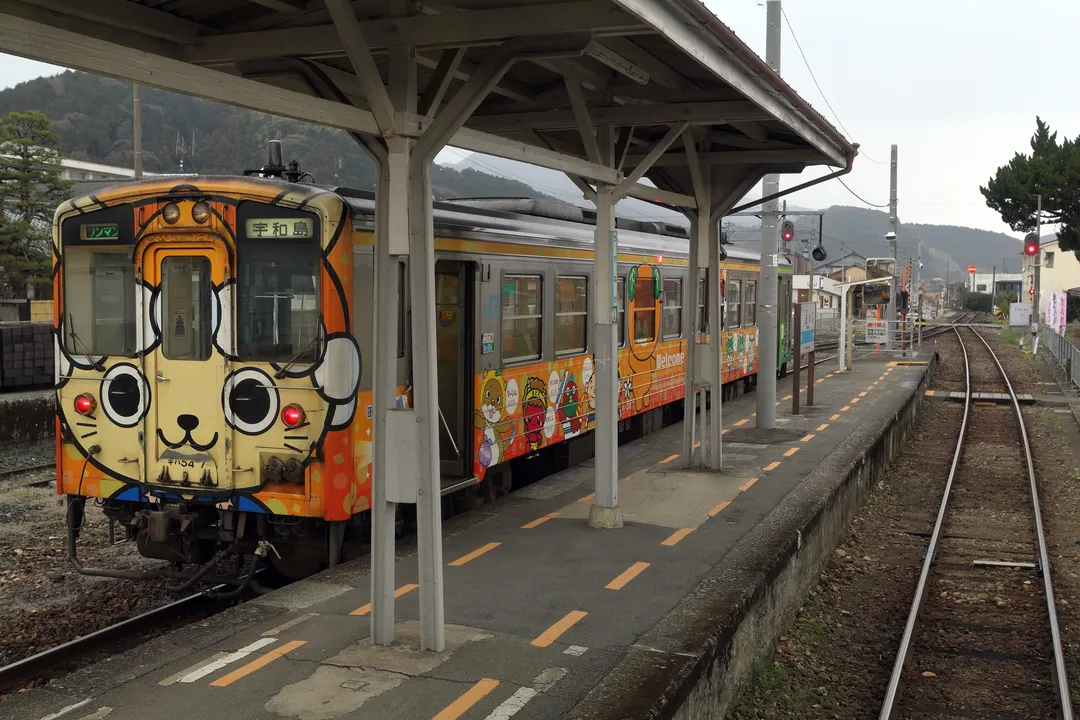 A Yodo Line train