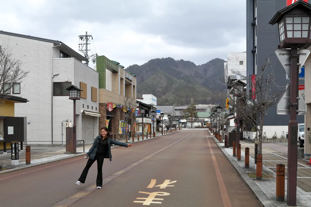 The street in front of Hida-Furukawa Station