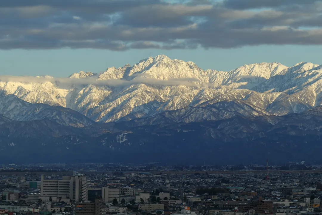 Mt. Tsurugi seen from Toyama