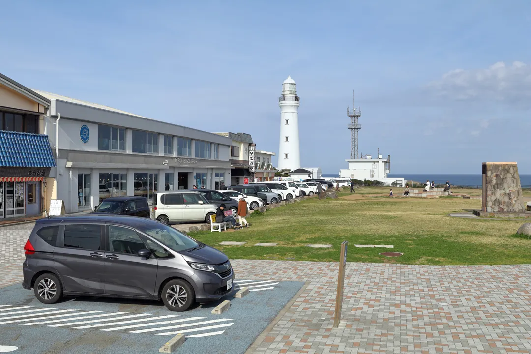 Inubōsaki lighthouse and parking